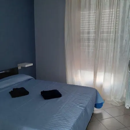 A Due Passi Dal Mare Appartement Marina Di Carrara