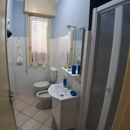 Appartement A Due Passi Dal Mare Marina Di Carrara